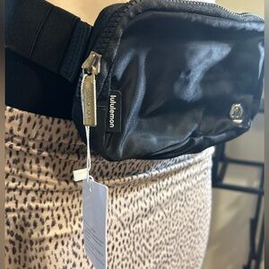Lululemon Athletica Black ”Everywhere” Belt Bag: New With Tags!
